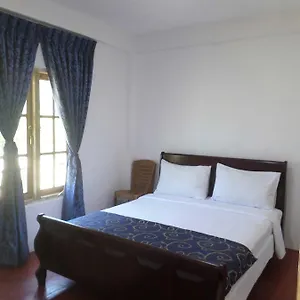 Bed & Breakfast The Train View, Nuwara Eliya